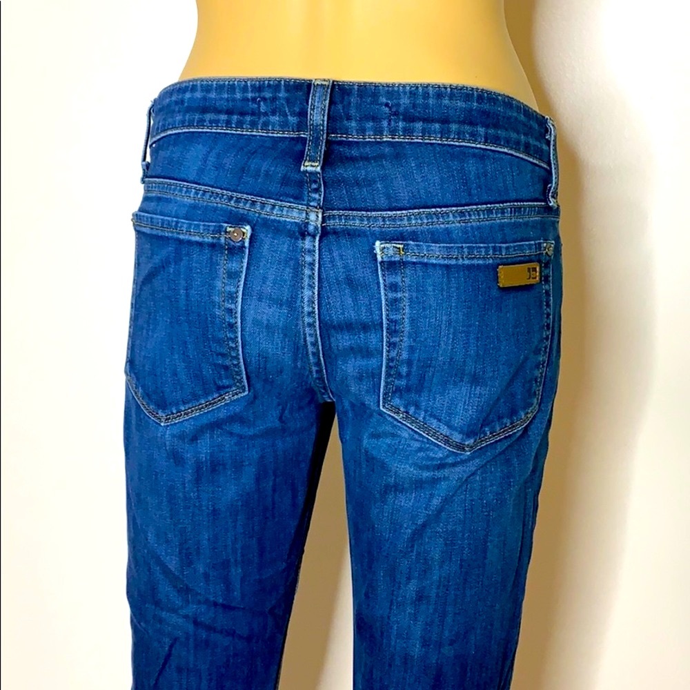 Joe’s Jeans | Dark Denim Chelsea Jeans | Straight Leg Cropped Pants | Size W 26